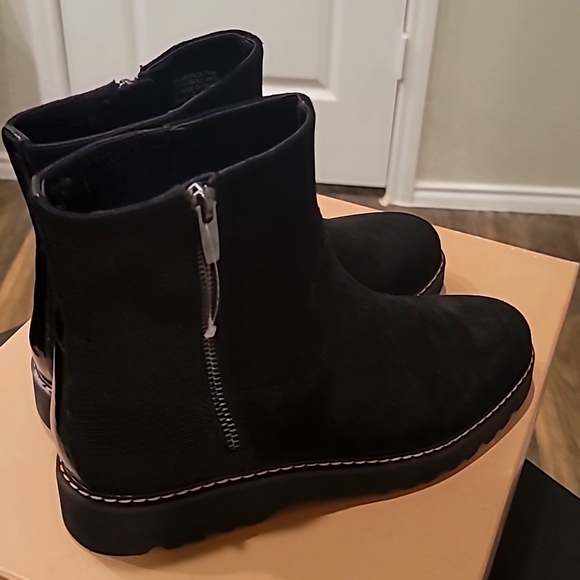 Donald Pliner Suede Comfort Lug Side Zip Booties - Picture 7 of 8